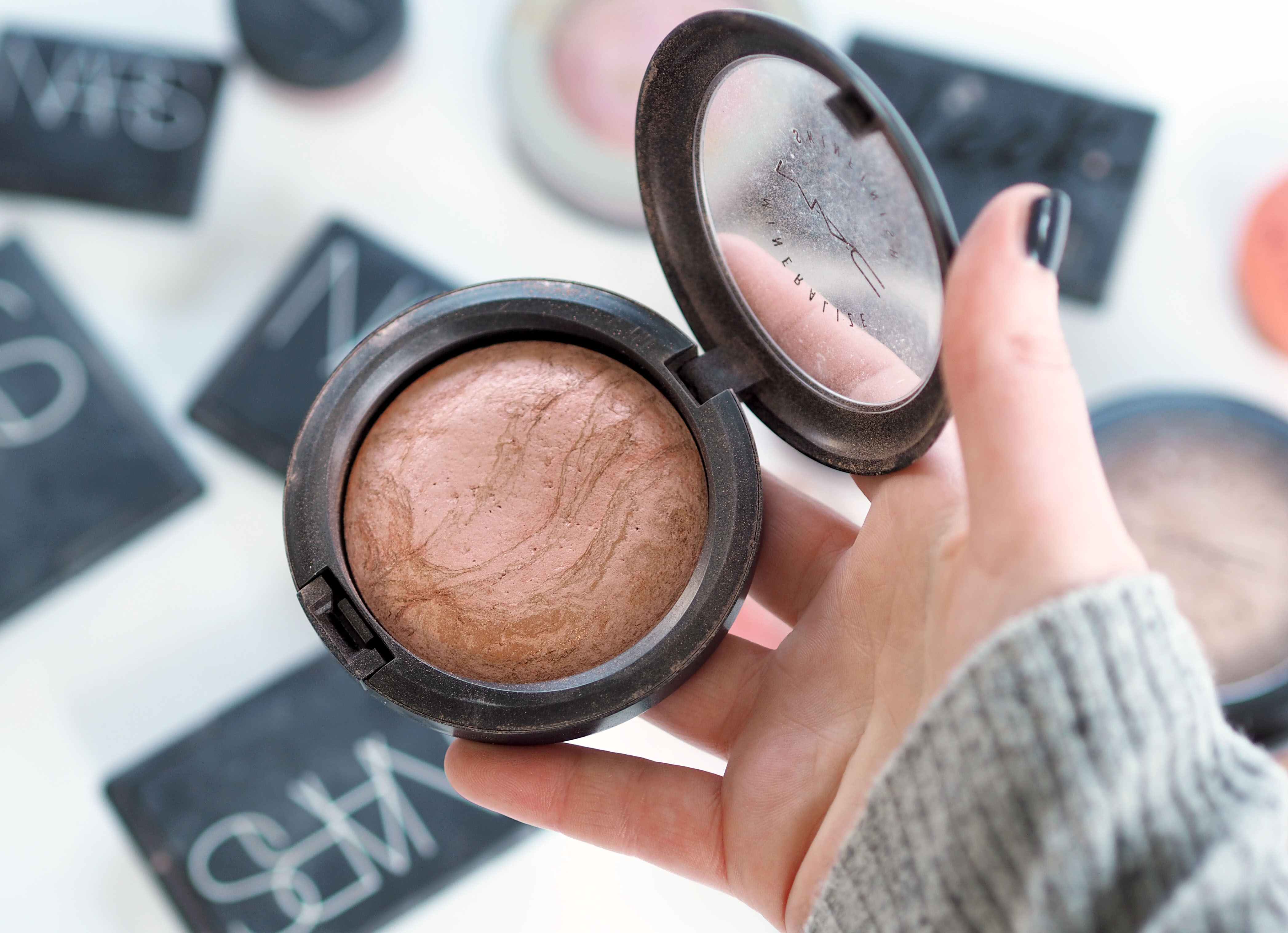 tips for decluttering your makeup collection